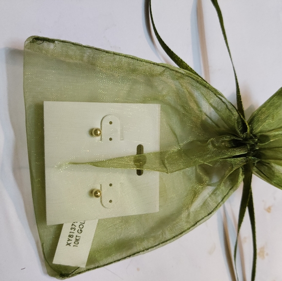 10K Yellow Gold Ball Stud Earrings - Picture 3 of 7